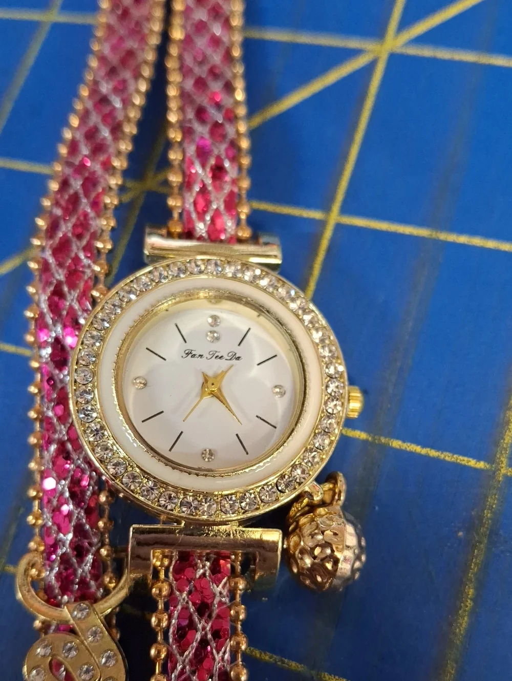 Fan Te Da Rhinestone Pink Love Pleather Charm Gold Tone 8